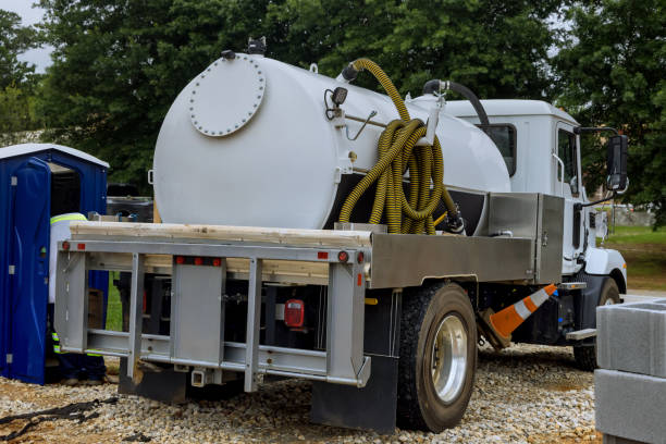 Best Local porta potty services  in Escatawpa, MS